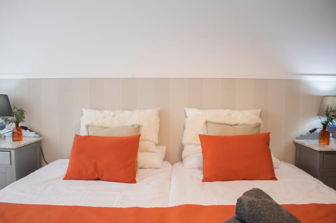 Luxury Singular Apartamento 4 Dormitorios サンティアゴ・デ・コンポステーラ エクステリア 写真