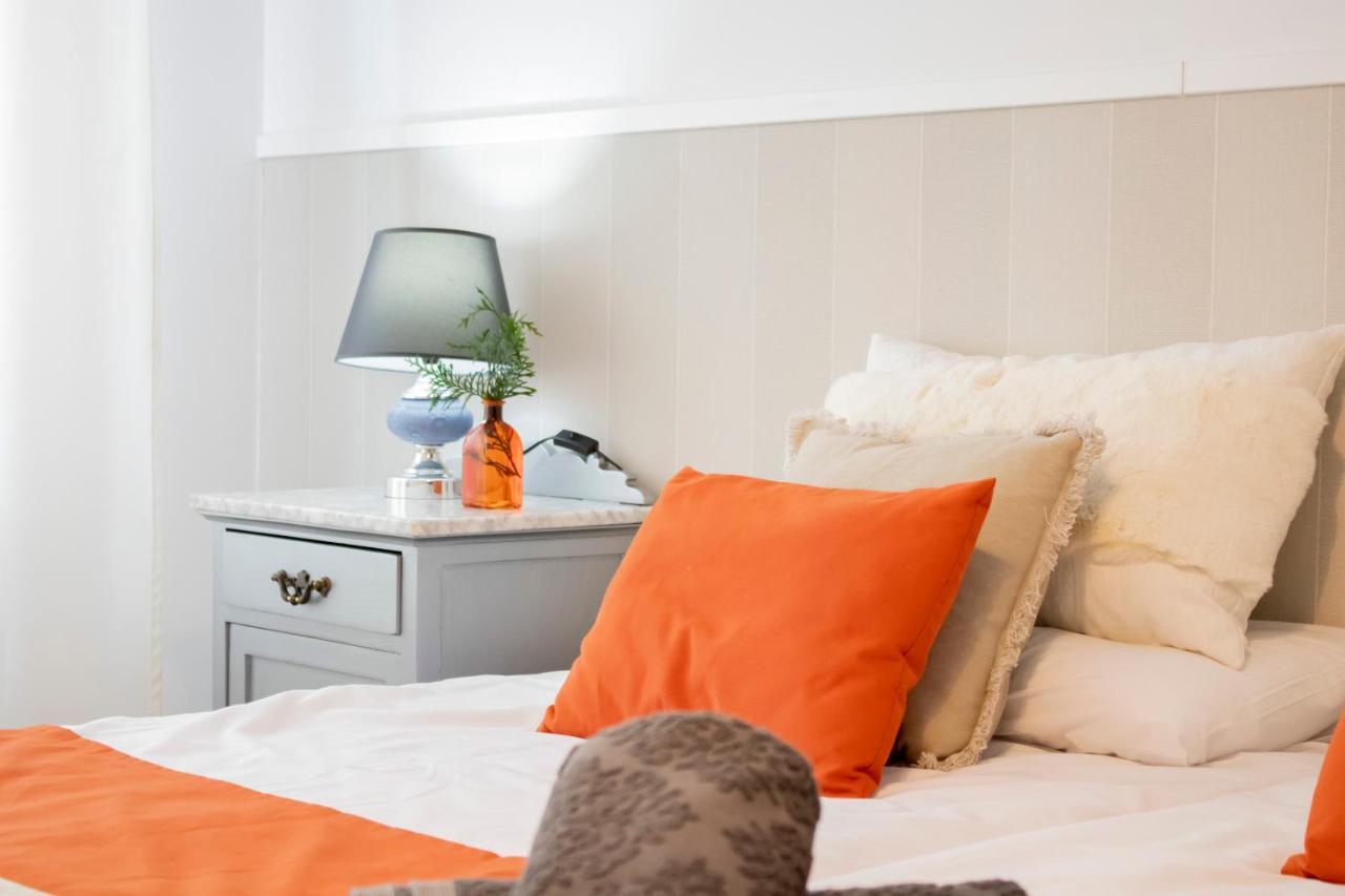 Luxury Singular Apartamento 4 Dormitorios サンティアゴ・デ・コンポステーラ エクステリア 写真