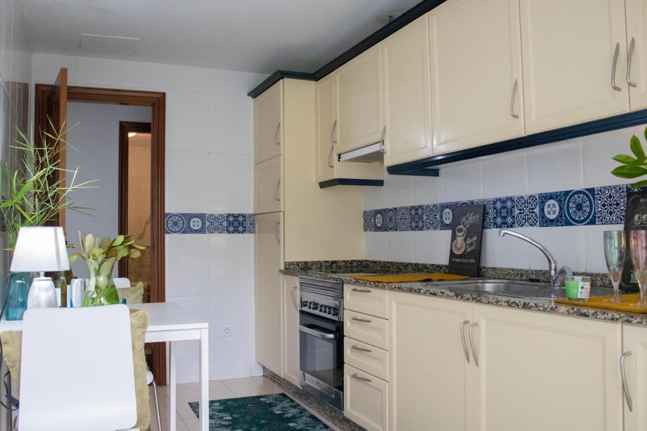Luxury Singular Apartamento 4 Dormitorios サンティアゴ・デ・コンポステーラ エクステリア 写真