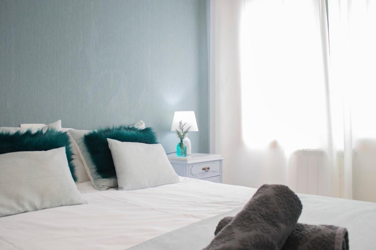 Luxury Singular Apartamento 4 Dormitorios サンティアゴ・デ・コンポステーラ エクステリア 写真
