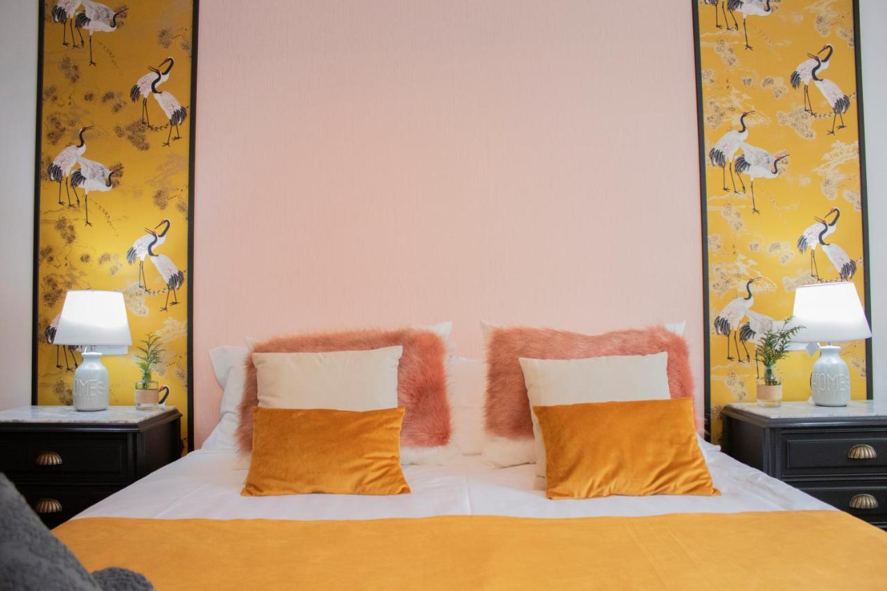 Luxury Singular Apartamento 4 Dormitorios サンティアゴ・デ・コンポステーラ エクステリア 写真